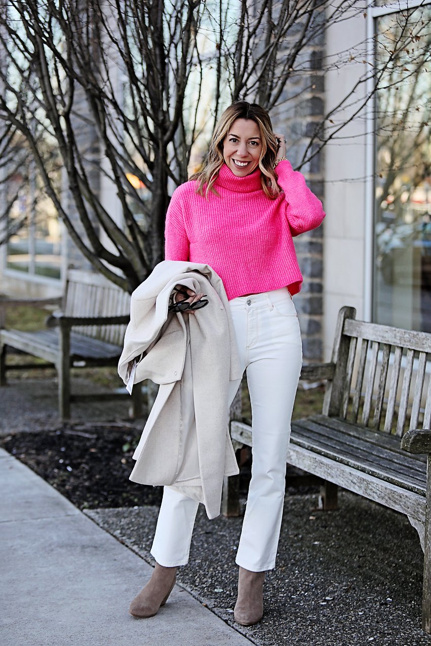 How to Style Neon For Winter - The Motherchic