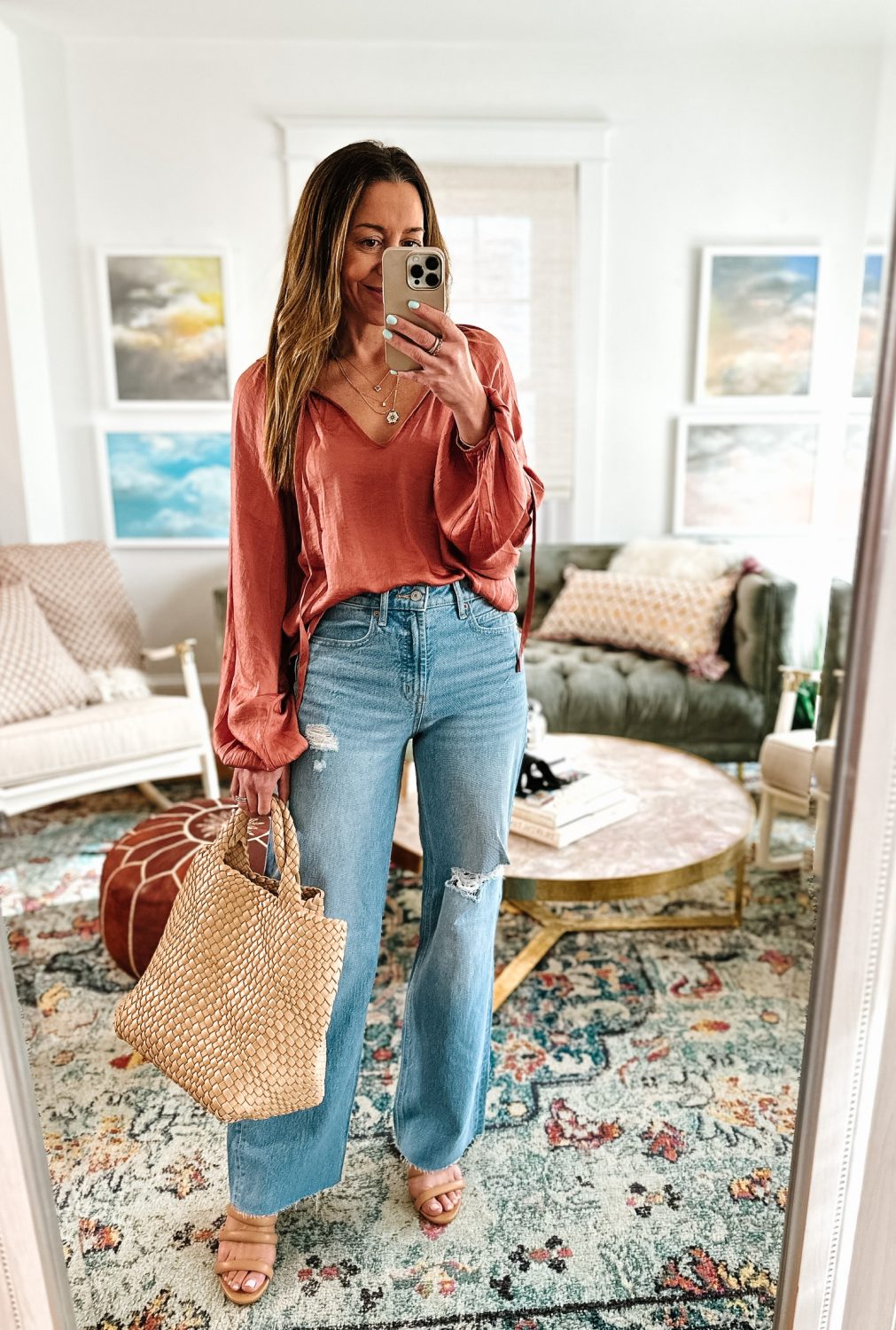 The Motherchic - My new favorite pants and a cute flutter