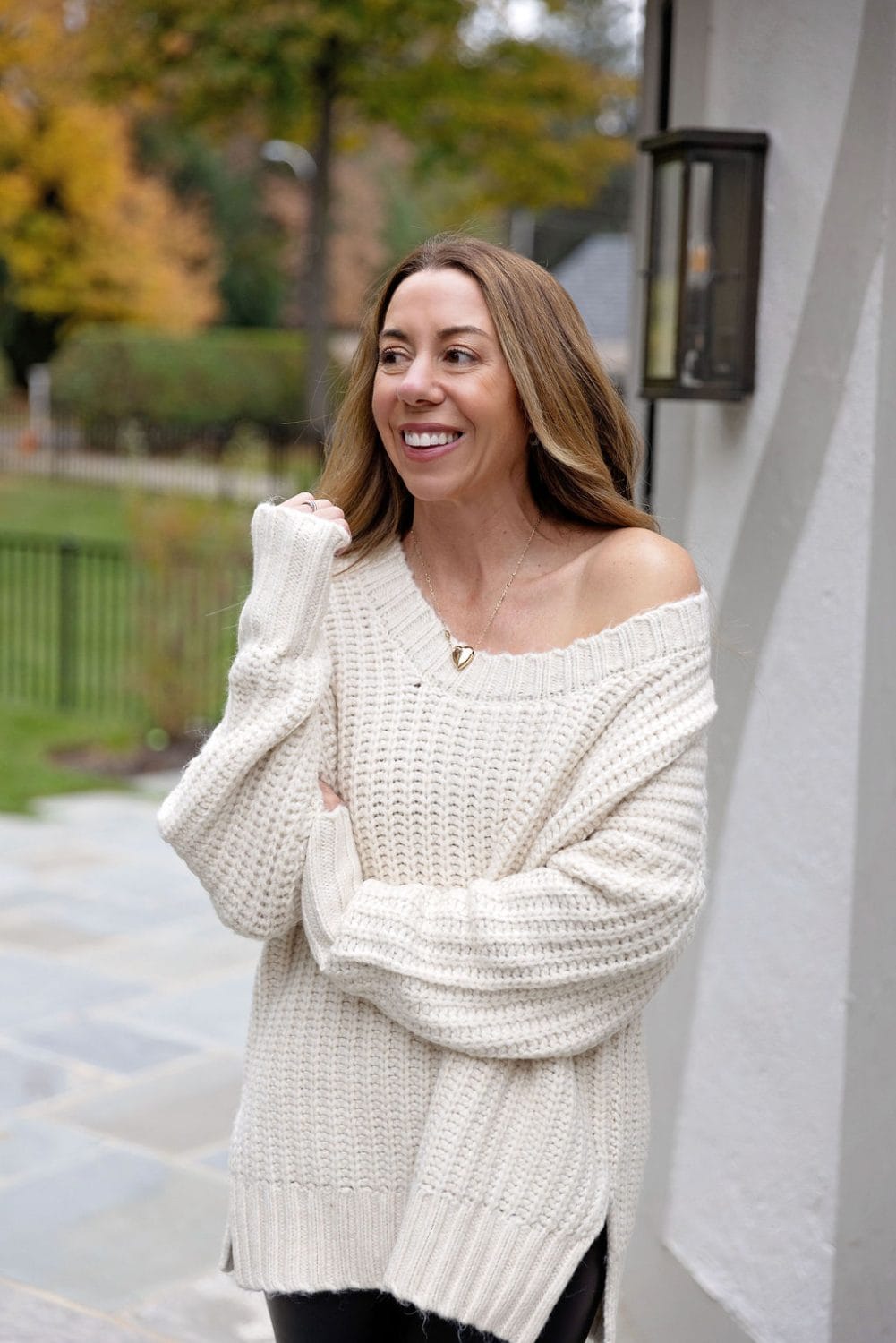 Cozy Oversized Sweaters - The Motherchic